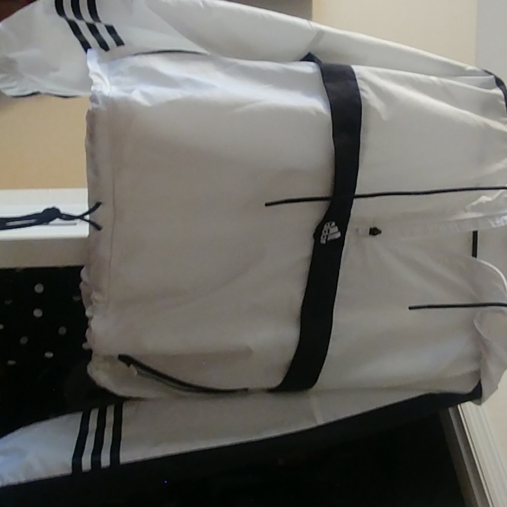 Women's White Adidas windbreaker size XL